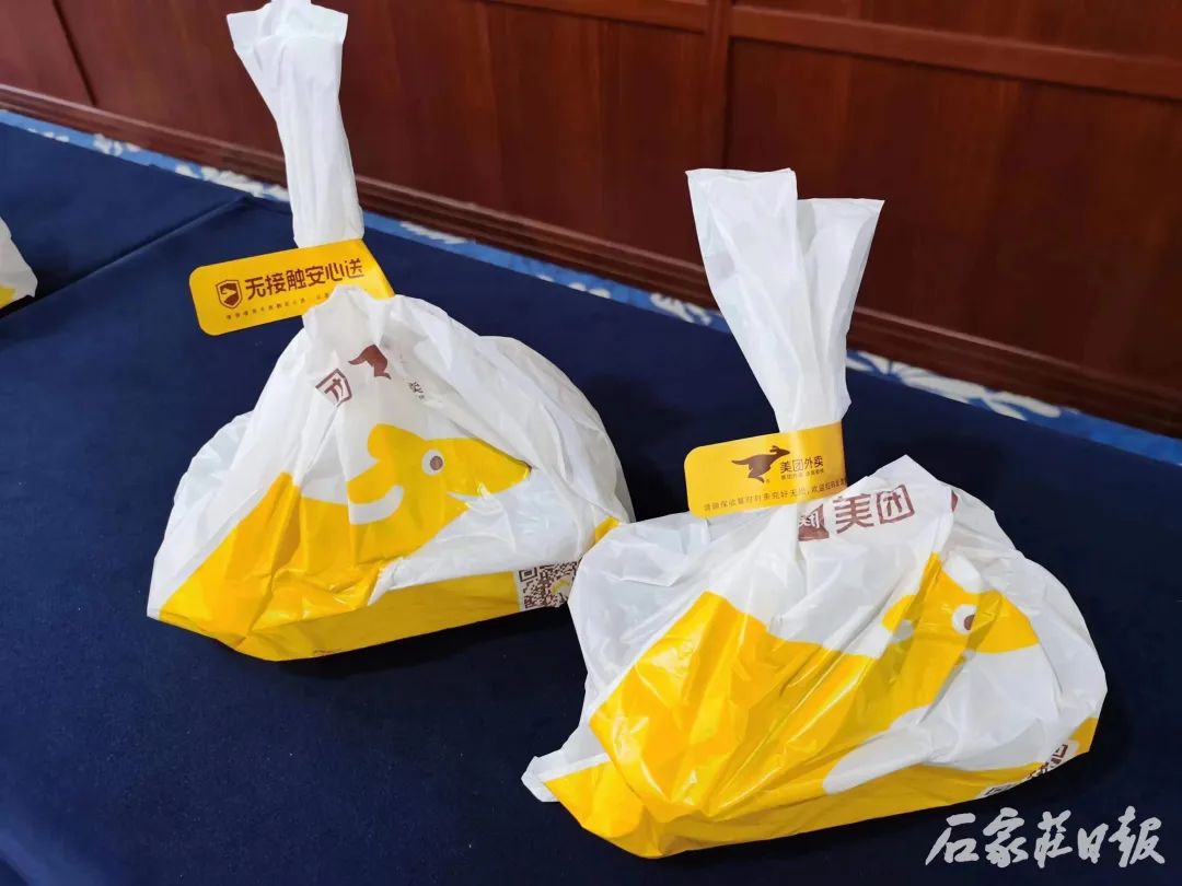 全面推广使用“食安封签” 餐饮外卖行业年底使用率将超六成