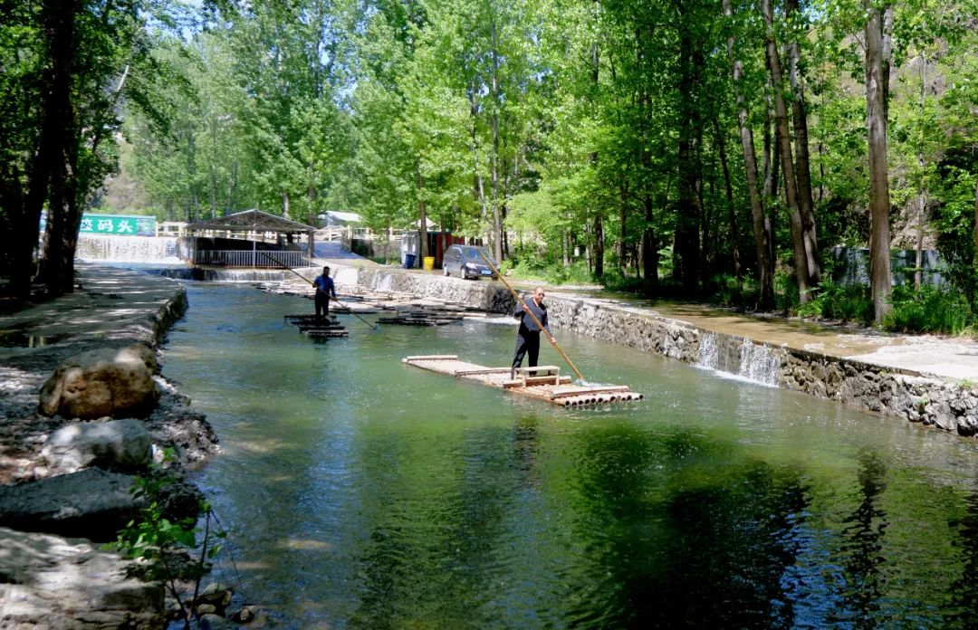 山作笔 水为墨 绘新村
