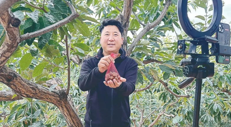 【秦皇岛好网民】新农人直播带货助力乡村振兴