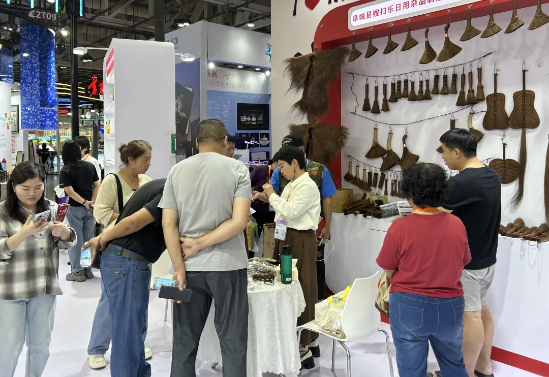 衡水文创产品亮相第十五届海峡两岸文博会