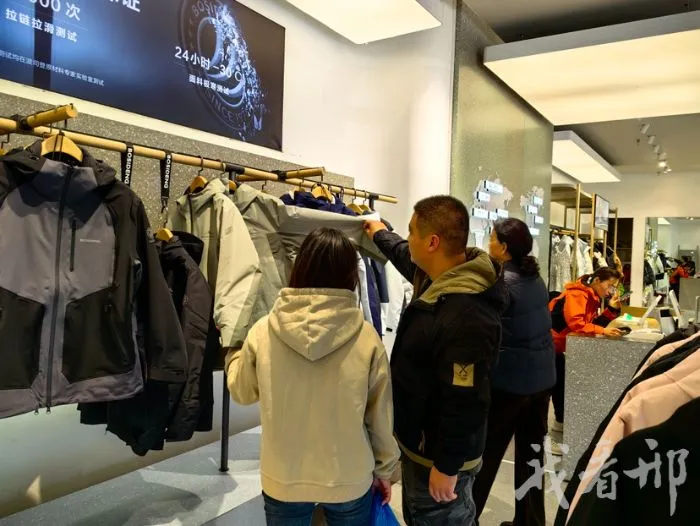 “暖经济”带旺冬季消费市场