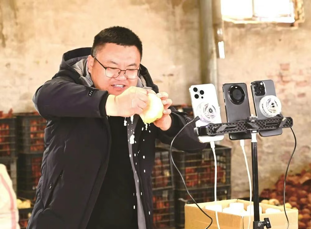 邯郸这个村支书火了！新媒体粉丝超300万！